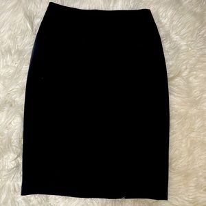 ‼️‼️ $10 ‼️‼️ Pencil skirt